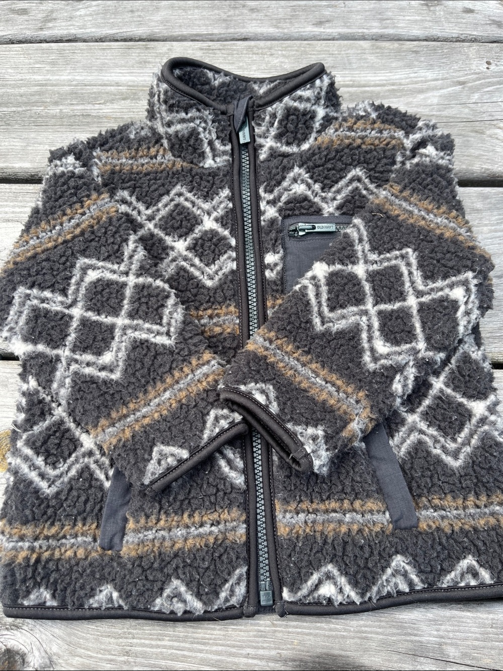 Old Navy Gray and White Geometric Sherpa Jacket